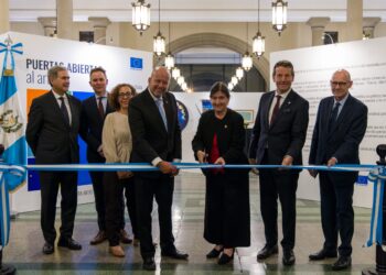 El Día de Europa fue celebrado con una exposición artística en el Palacio Nacional de la Cultura