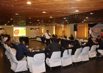 CIV participa en capacitación para uso correcto del lenguaje sobre discapacidad