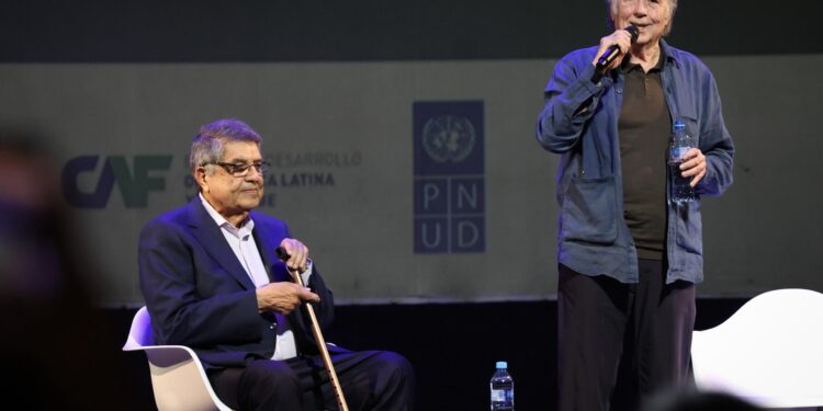 Joan Manuel Serrat, o la feroz lealtad a los ideales