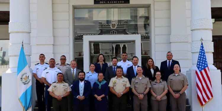 Fortalecen relaciones para el crecimiento económico social de Guatemala