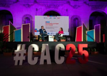 Guatemala y su lugar en el mundo: Pepa Bueno entrevista a Bernardo Arévalo