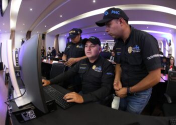 Modernización policial avanza con nueva dotación de equipos tecnológicos