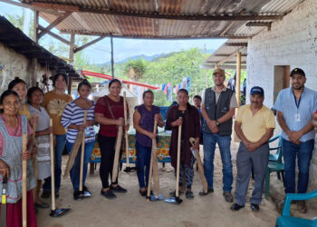 Entregan herramientas e insumos para fortalecer la agricultura familiar de Jalapa