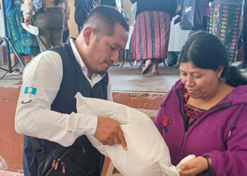 Familias de Totonicapán reciben alimentos
