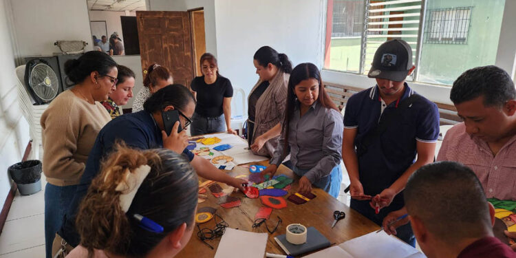 Fortalecen capacidades de Educadoras del Hogar y Extensionistas de Agricultura Familiar