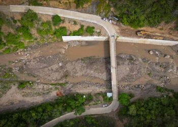 Trabajos en puente Tobar fortalecen la movilidad y economía de San José La Arada