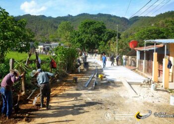 Zona Vial 14 y autoridades locales mejoran la red vial en El Cacao