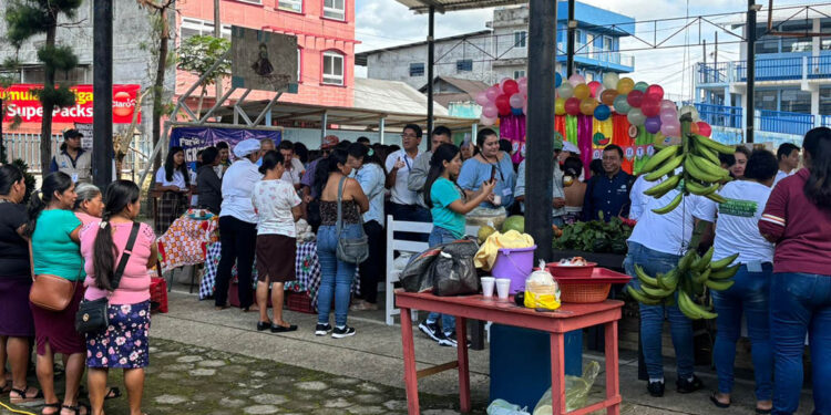 Se desarrolla con éxito Feria del Agricultor en El Tumbador