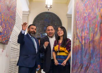 “Cay, ¼ de siglo y 400 veces gracias”: Enrique Cay celebra 25 años de carrera artística en el Palacio Nacional de la Cultura