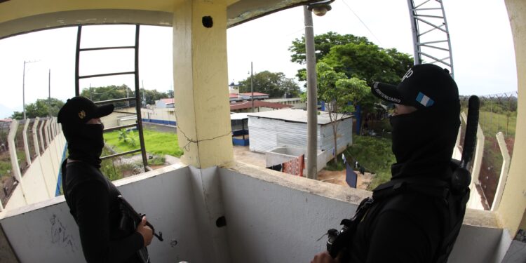 Restablecen controles de seguridad en centro carcelario Renovación I