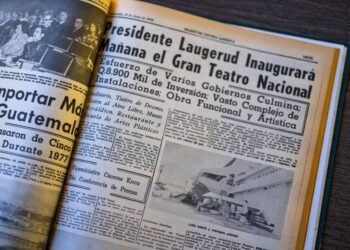 La inauguración del Teatro Nacional a través de los diarios de la época