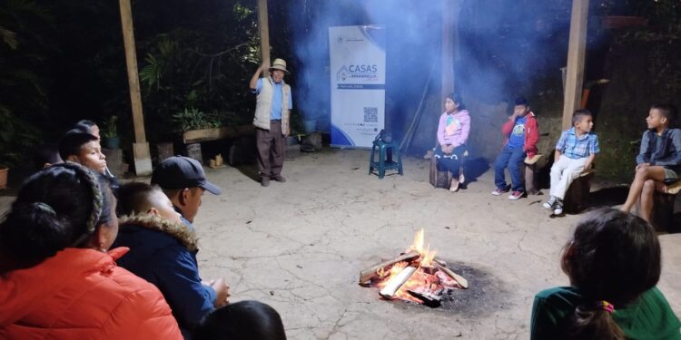 Conversatorio sobre “La Llorona” en San Andrés Semetabaj