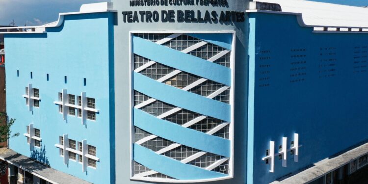 Reajuste de tarifas en el Teatro de Bellas Artes busca impulsar el arte local