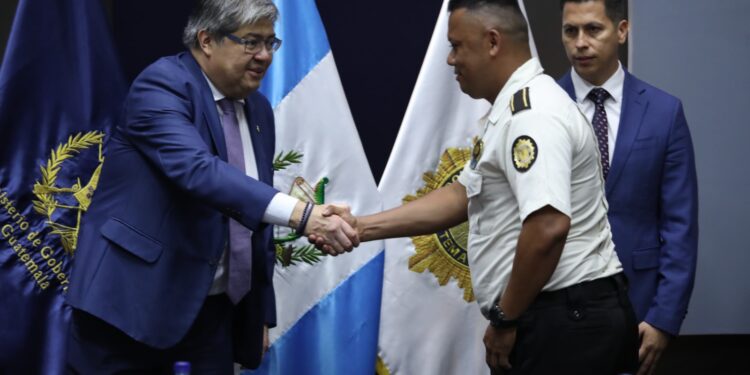 Reconocimiento a Personal Destacado de la Comisaría 41 de Quetzaltenango