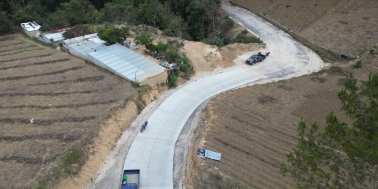 Fondo Social de Solidaridad ejecuta obras en siete departamentos