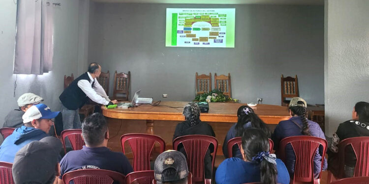 Fomentan agricultura de precisión con proveedores del PAE en altiplano marquense