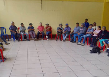 Impulsan asociatividad para fortalecer productividad y comercio de Sacatepéquez