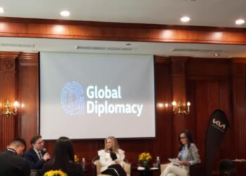 Guatemala y Ecuador fortalecen lazos comerciales en el evento Global Diplomacy