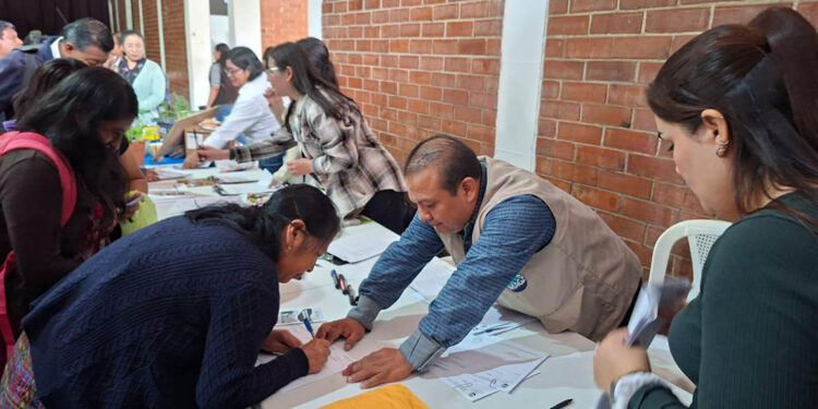 Huertos escolares fortalecen alimentación y educación en Sacatepéquez