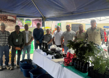 Integrantes de los CADER de Jutiapa participan en Feria del Agricultor de Santa Catarina Mita