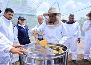 Ministra de Agricultura visita proyectos que impulsan el desarrollo en Baja Verapaz