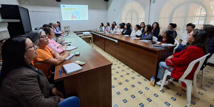 Optimizan capacidades de coordinadoras departamentales de Hogar Rural