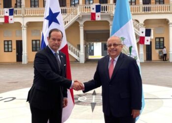 Cancilleres de Guatemala y Panamá afianzan la cooperación en la esfera bilateral, regional y multilateral