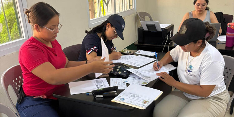 Realizan jornadas para trámite de licencias sanitarias de transporte