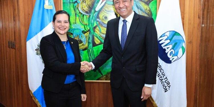 Se fortalece cooperación agrícola entre Guatemala y Perú