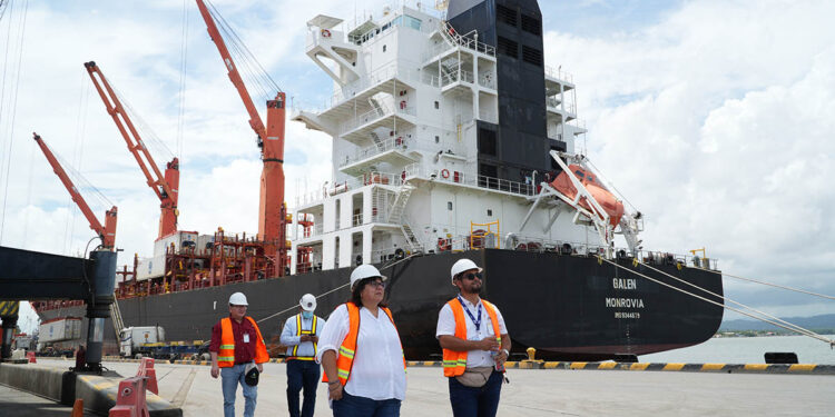 Supervisan controles fitosanitarios en puertos del Caribe
