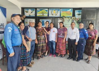 Realizan taller que promueve costumbres y tradiciones en Baja Verapaz