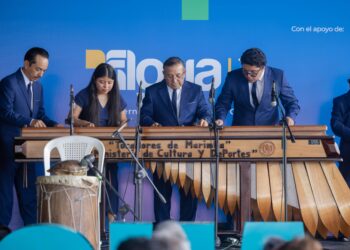 Marimba Q’ojonel Soon deleitó al público de Filgua