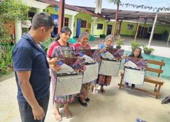 El MCD promueve el respeto a adultos mayores y sabiduría ancestral en San Juan Comalapa