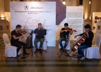 El Cuarteto Primavera comparte con visitantes en el Palacio Nacional