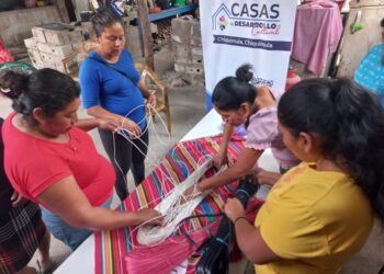 Taller de cestería fortalece valores y habilidades en Chiquimula