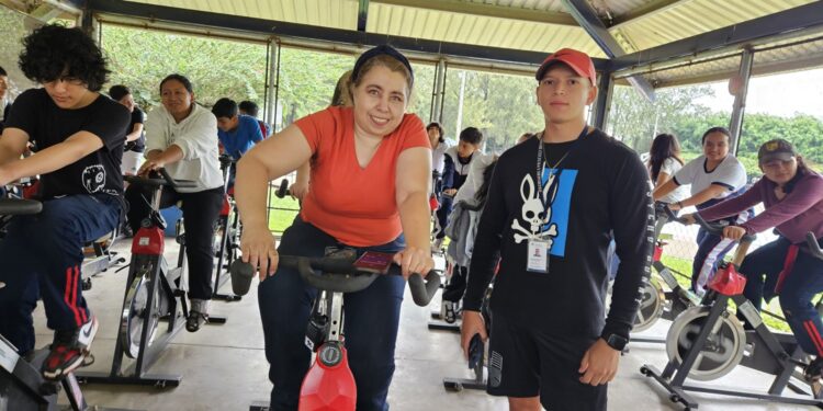 Campo Marte amplía horarios para bicicletas estacionarias en zona 5