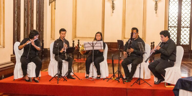El Quinteto Xocomil: La nueva joya musical del Ministerio de Cultura y Deportes debuta con éxito