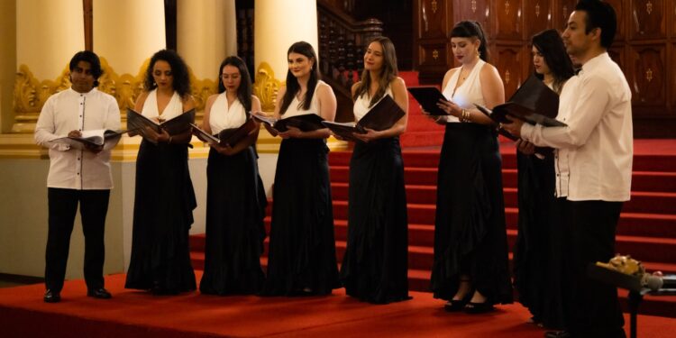 Coro Cafella deslumbra con concierto “Hispanoamérica” en el Palacio Nacional de la Cultura