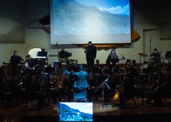 La Sinfónica Nacional revive “Your Name”: Un Concierto Inmersivo que enamora a los amantes del anime