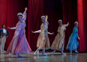 Xela bajo el hechizo del Ballet Nacional Christa Mertins: Gira de aniversario cierra con magia