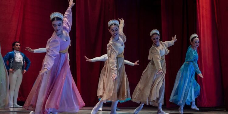 Xela bajo el hechizo del Ballet Nacional Christa Mertins: Gira de aniversario cierra con magia