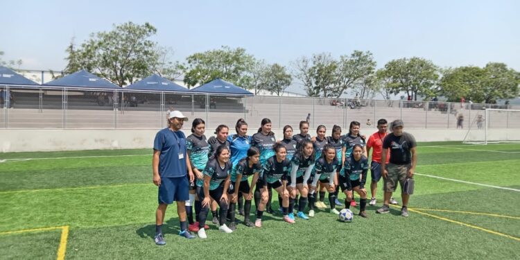 Copa Paz y Democracia define a sus campeones en el Parque Erick Barrondo