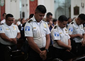 PNC celebra ceremonias de acción de gracias por sus 28 años de servicio a la nación