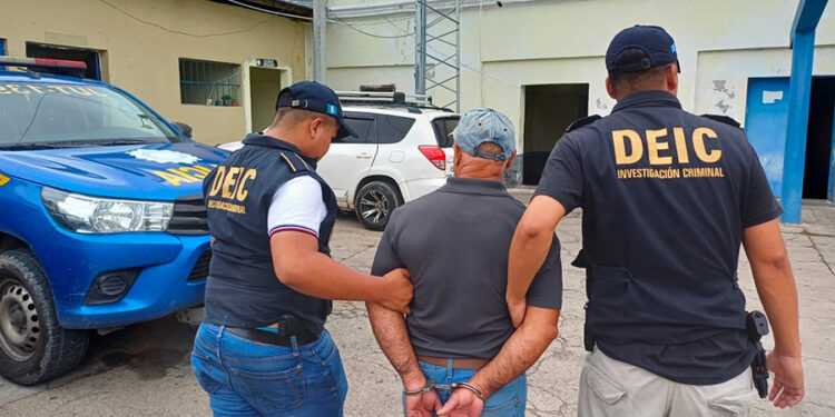 864 capturados en la primera semana de agosto