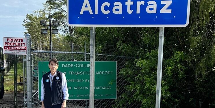 En cuarta visita a Alligator Alcatraz, Consulado de Guatemala entrevista a 11 connacionales que aún permanecen en el centro de detención
