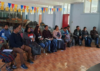 Directores y docentes de Sololá se capacitan en huertos escolares