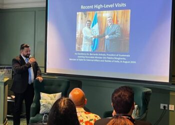 Embajada de Guatemala en India participa en diálogo con la fundación Prabha Khaitan
