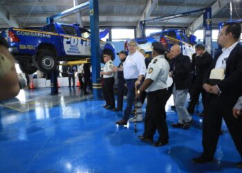 Refuerzan con dotación de vehículos reparados a la PNC