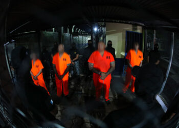 Trasladan a pandilleros de alta peligrosidad a “Renovación I”