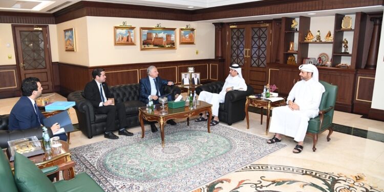 Guatemala impulsa cooperación bilateral con Qatar en materia aduanera